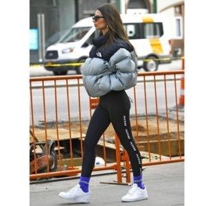 Kith womens Carrie leggings size medium